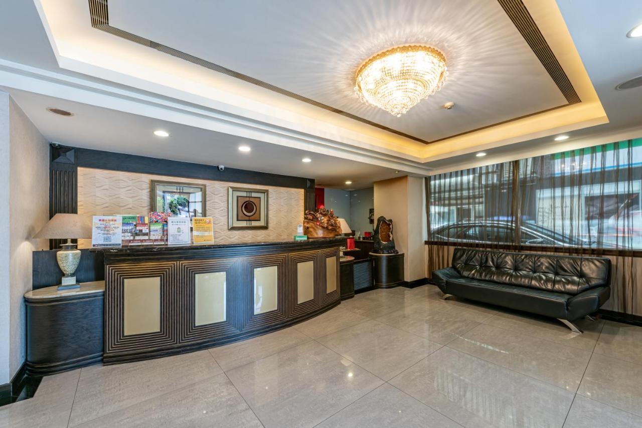 Hub Hotel - Zhongshan Branch Taipei Exterior photo