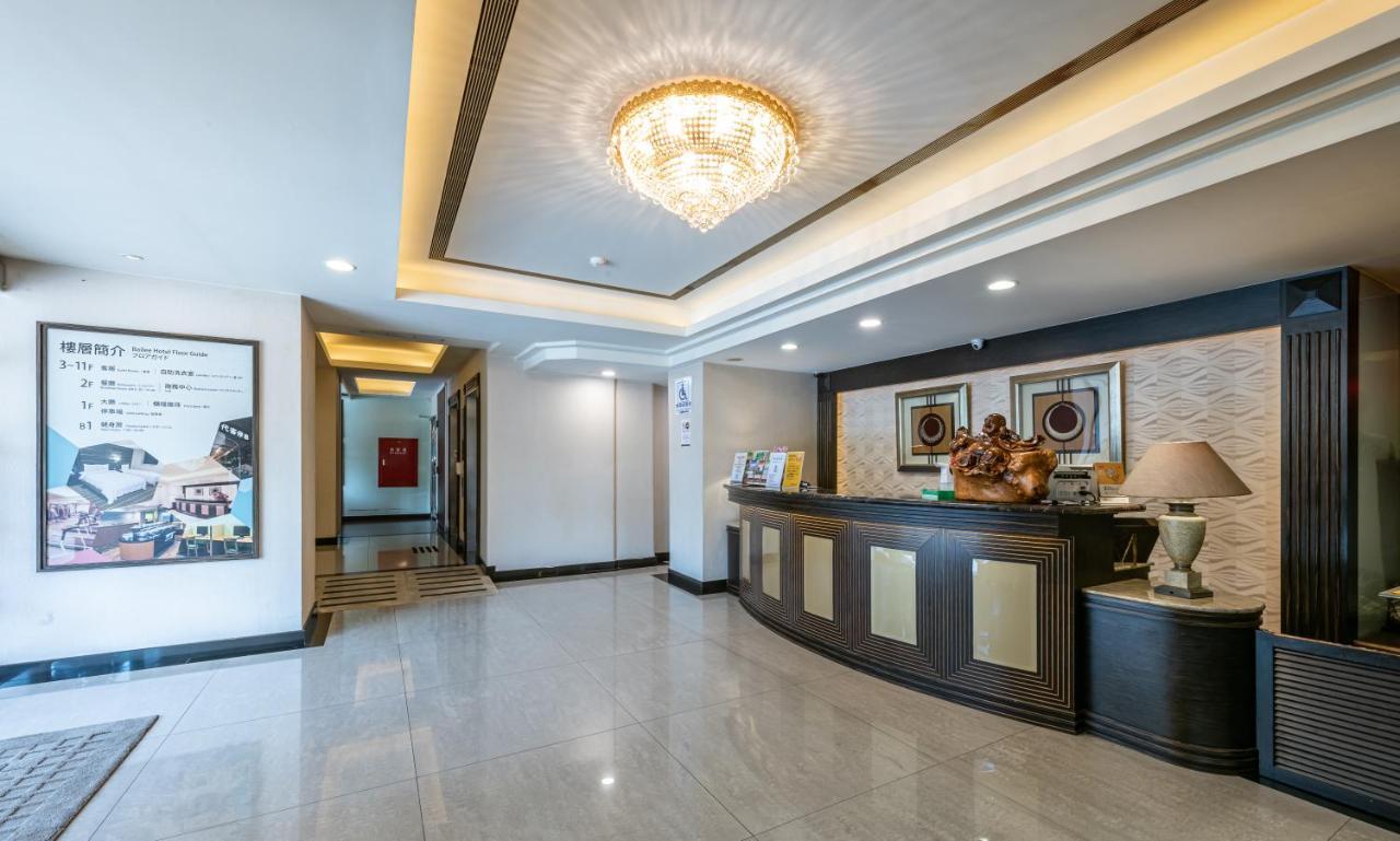 Hub Hotel - Zhongshan Branch Taipei Exterior photo